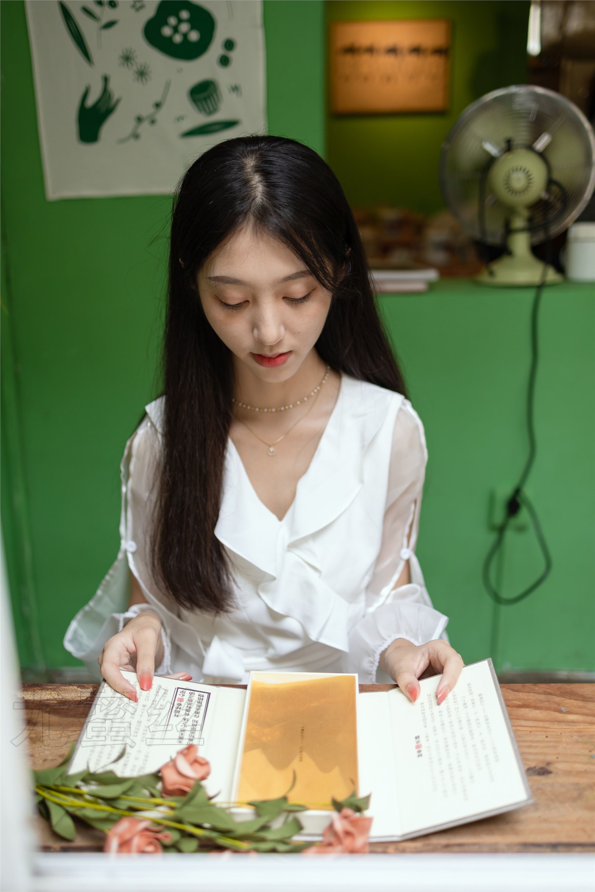 尤蜜丝 穿搭写真 NO.060